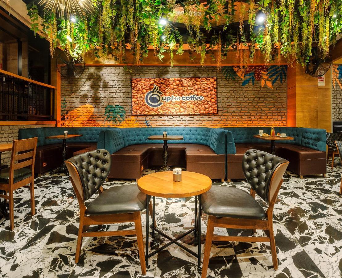 Hotel Bossuite Kadikoy Истанбул Екстериор снимка