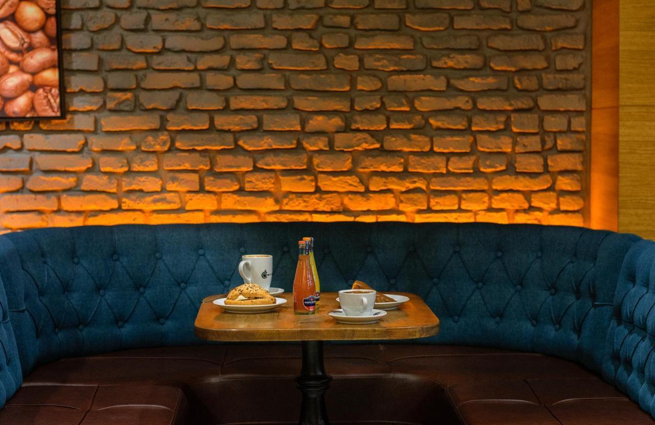 Hotel Bossuite Kadikoy Истанбул Екстериор снимка